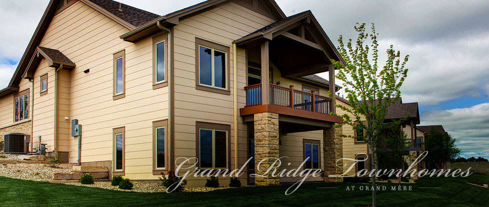 Grand Ridge Townhomes at Grand Mère